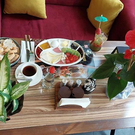 Paris Hotel Cafe Restaurant İstanbul Dış mekan fotoğraf